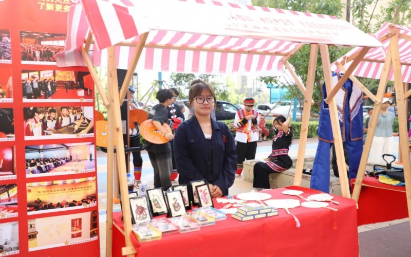 津南區民族團結進步宣傳月啟動，時代記憶精彩亮相